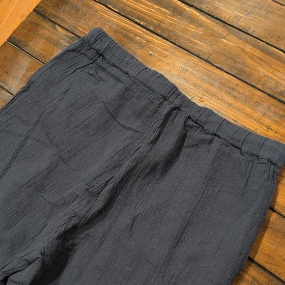 Quince Organic Cotton Gauze Straight Leg Pant - Picture 7 of 8